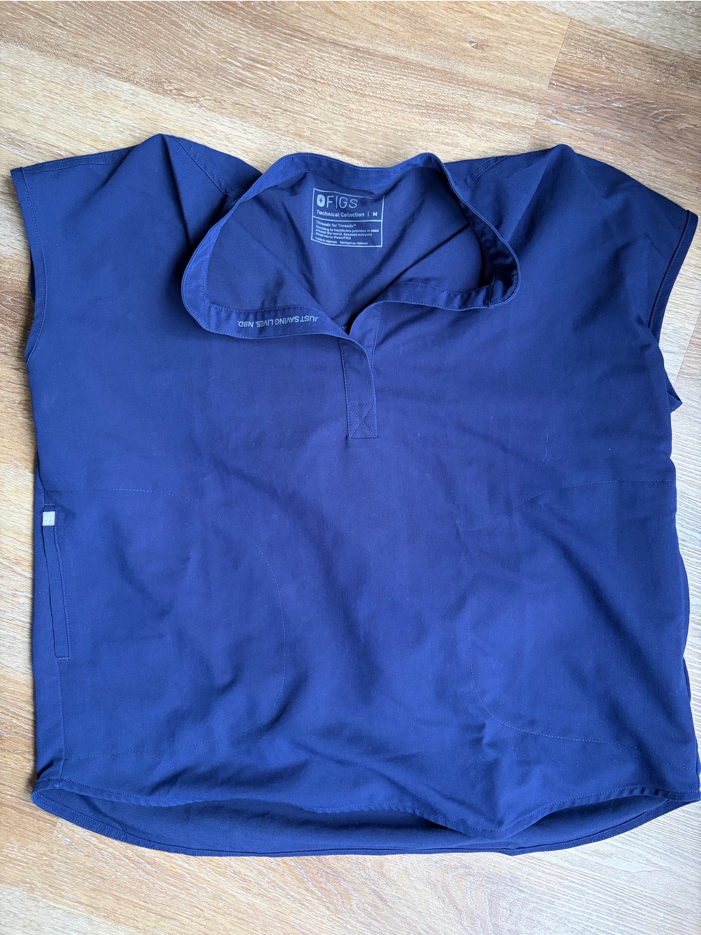 Figs Women’s Navy Rafaela Scrub Top